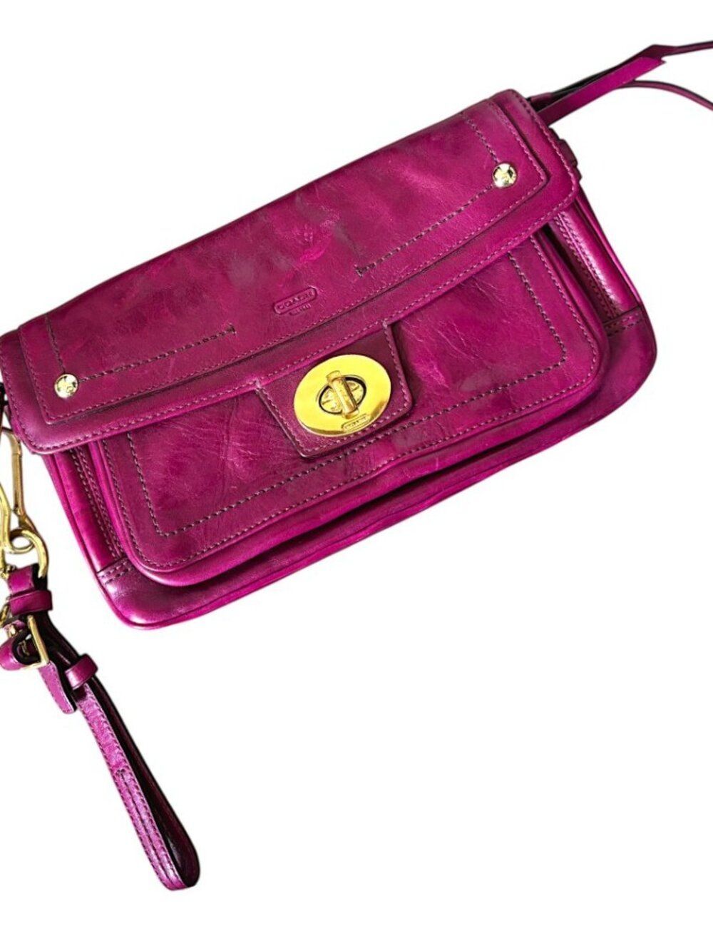 Coach, 6in x 11 in x1.25 inches Hampton Lindsey Magenta Leather Turn Lock Clutch - Picture 7 of 11